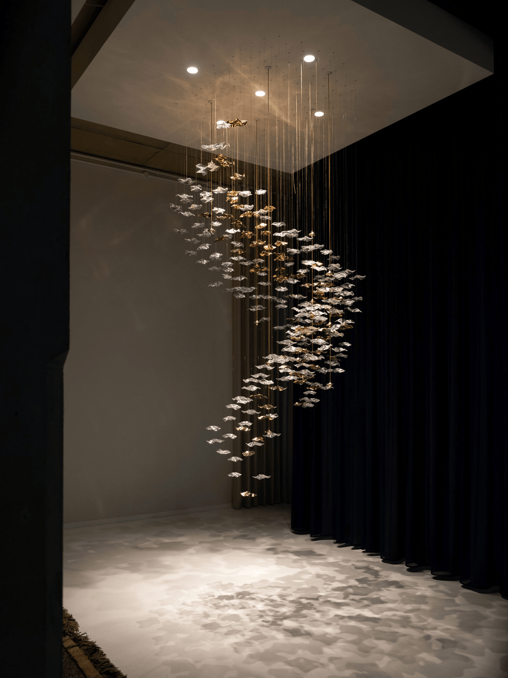 Tidal Art Glass Cluster Pendant – Sculptural Multi-Light