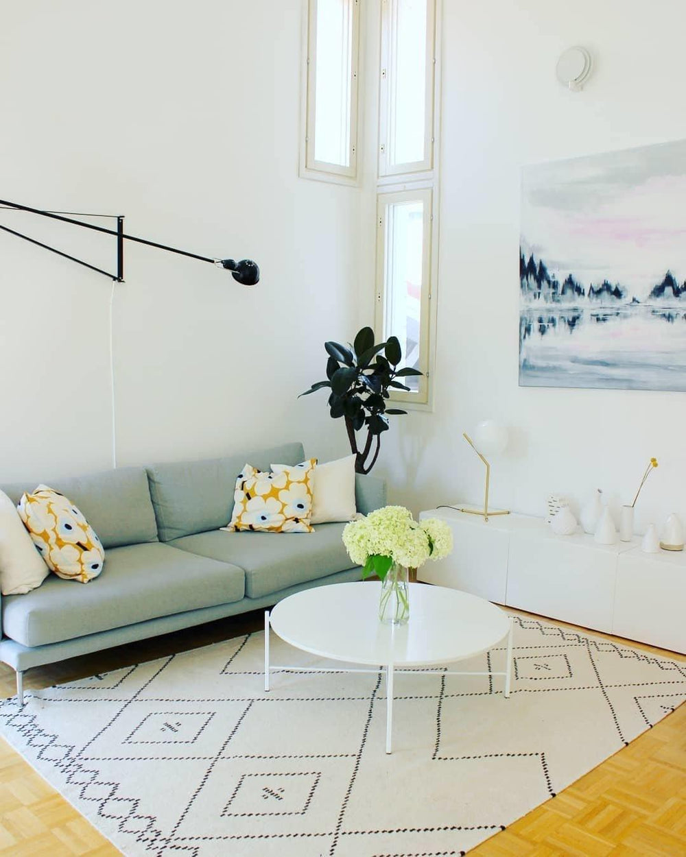 Long Swing Arm Wall Lamp