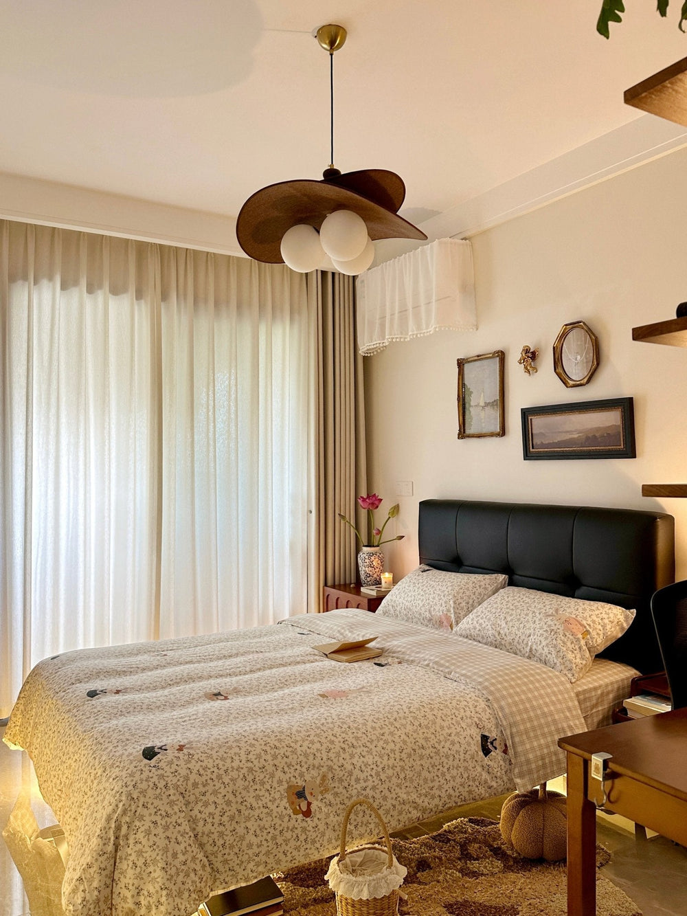 Bloom Petals Chandelier