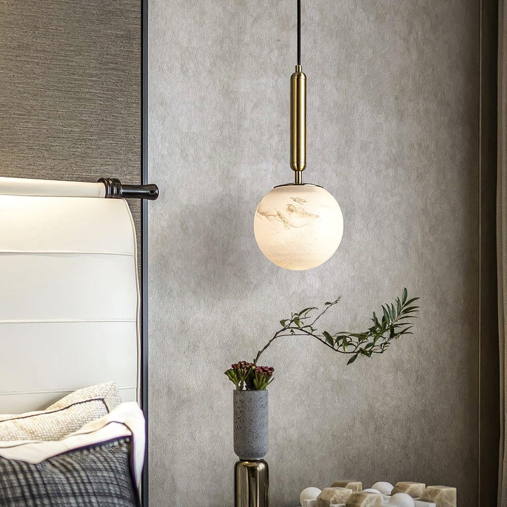Bosso Alabaster Sculptural Pendant – Brass & Stone