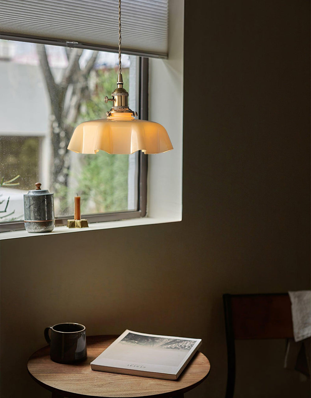French Fleur Swag Pendant Light – Pleated Glass, Plug-In Antique Brass