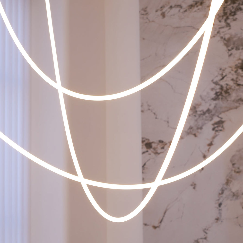 Flexible Curve Pendant Lamp – Adjustable Modern Ceiling Light