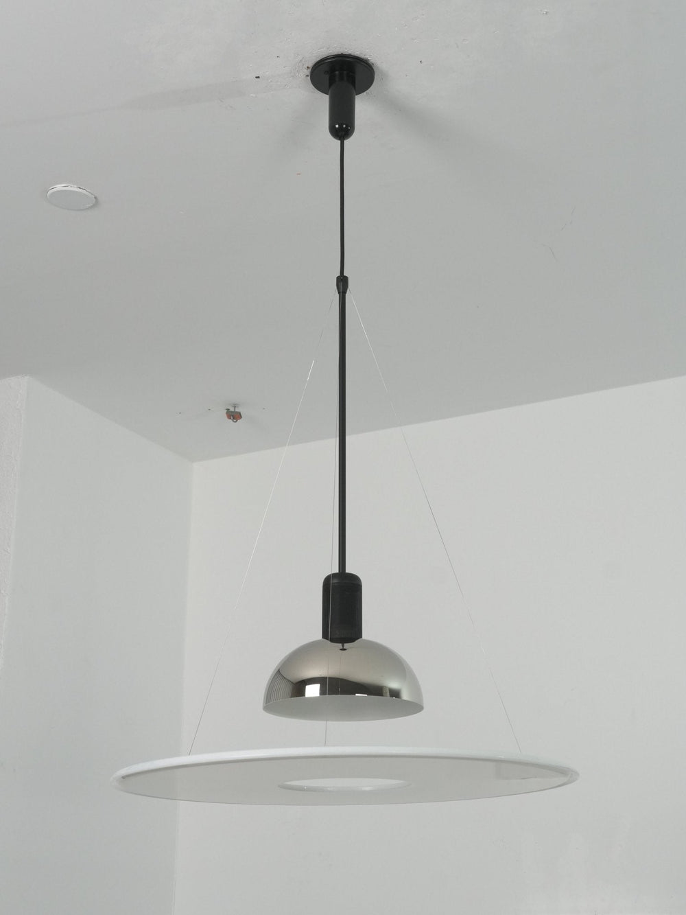 Flying Saucer Pendant Light