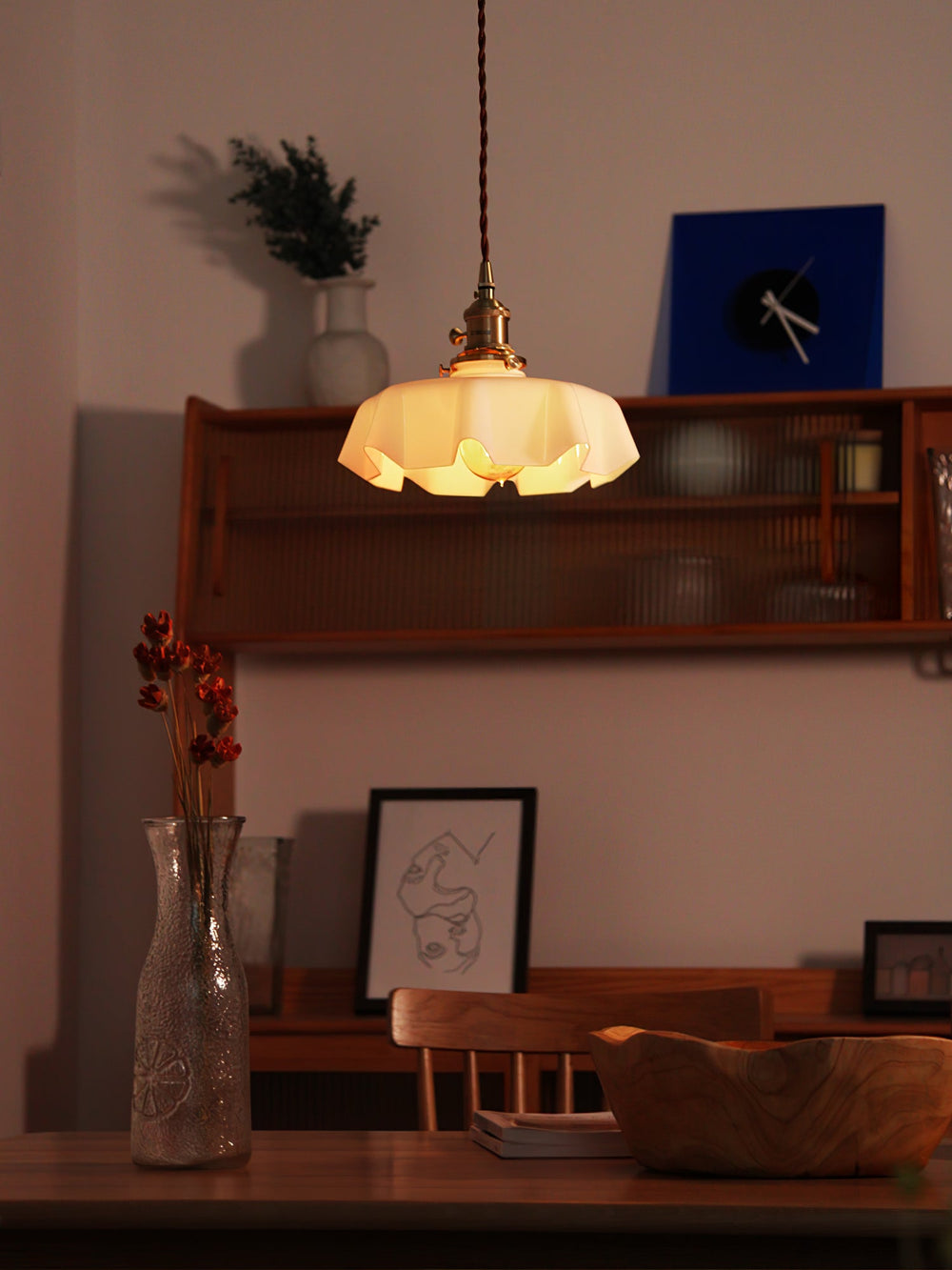 French Fleur Swag Pendant Light – Pleated Glass, Plug-In Antique Brass