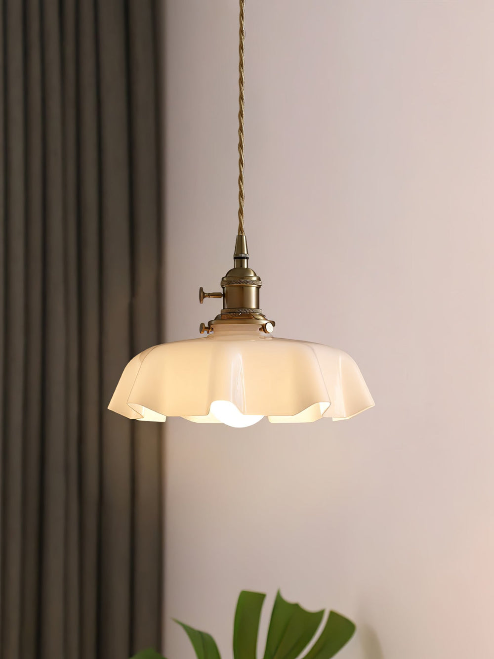 French Fleur Swag Pendant Light – Pleated Glass, Plug-In Antique Brass