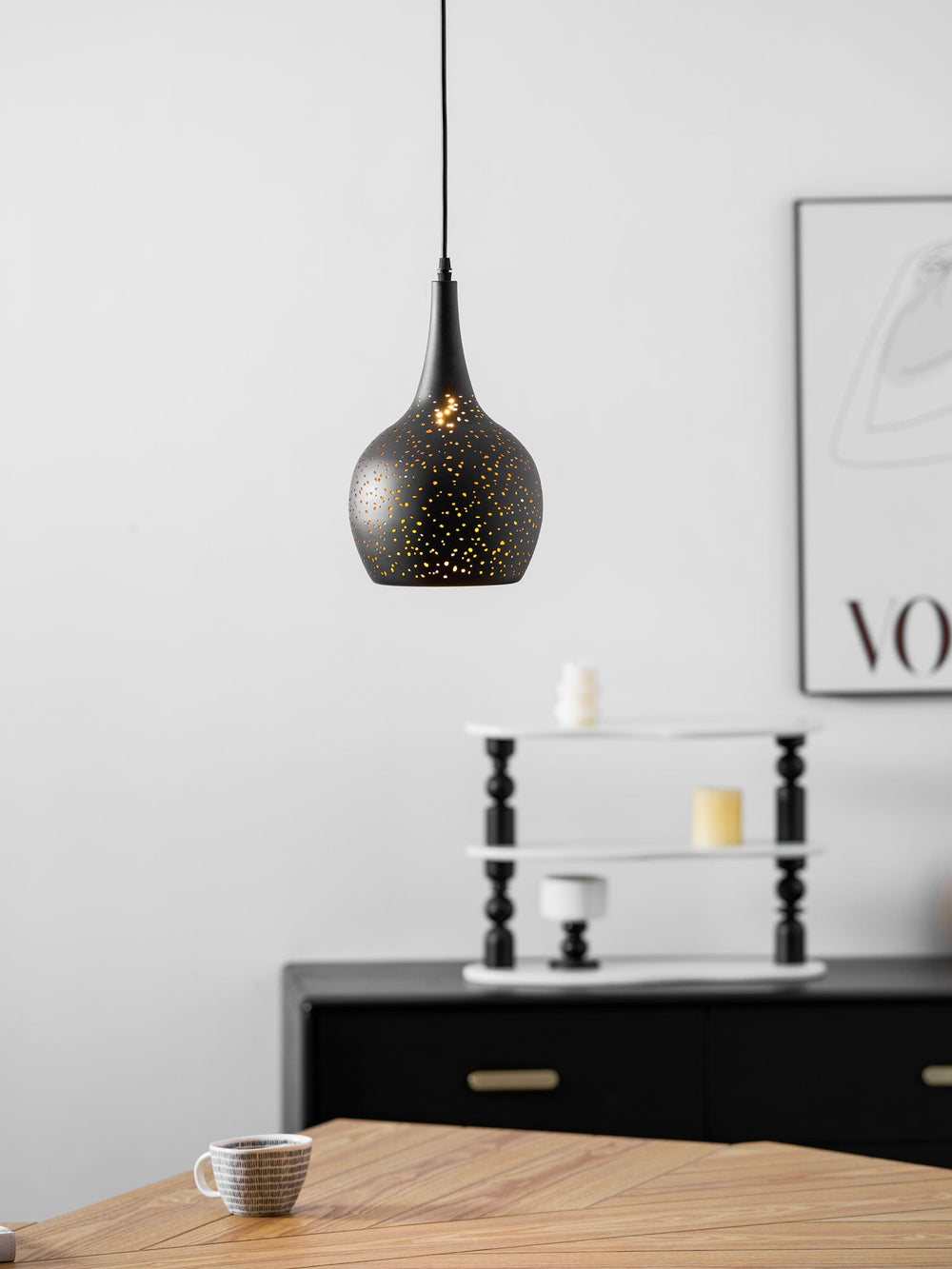 Hollow Industrial Pendant Lamp – Vintage Black & Gold