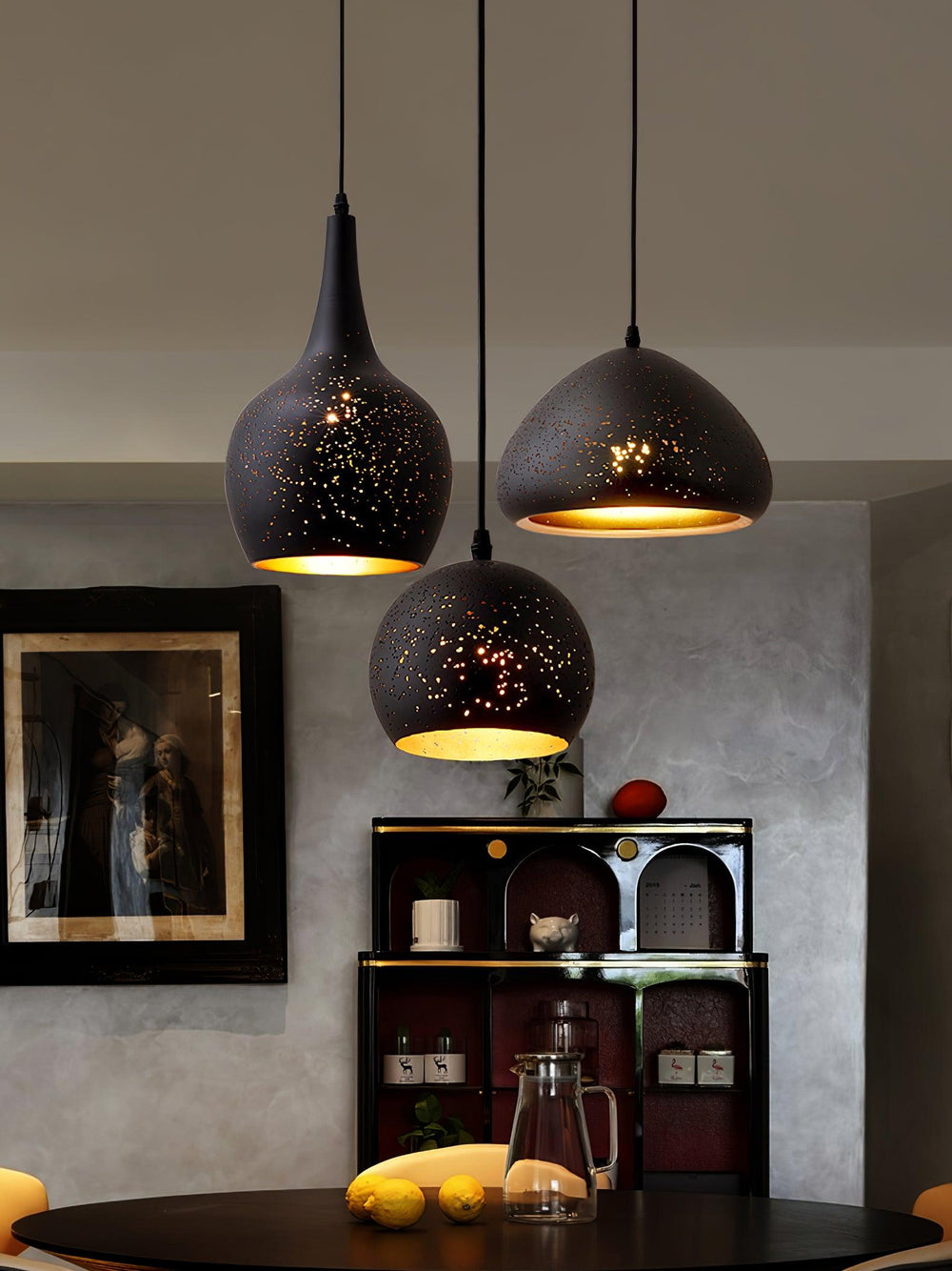 Hollow Industrial Pendant Lamp – Vintage Black & Gold