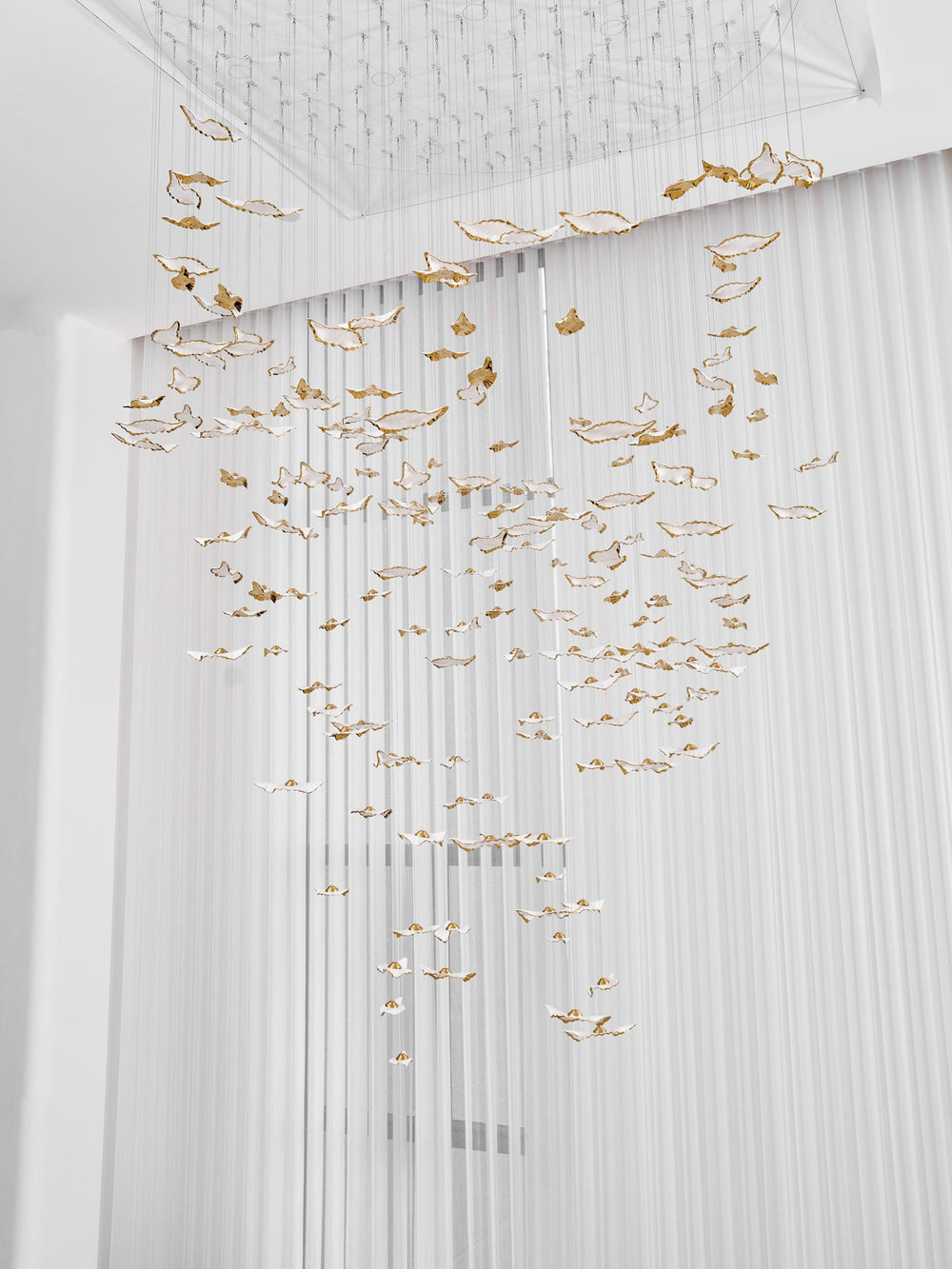 Leaf Twisted Sculptural Customize Chandelier