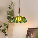 Lila Petal Pendant Lamp