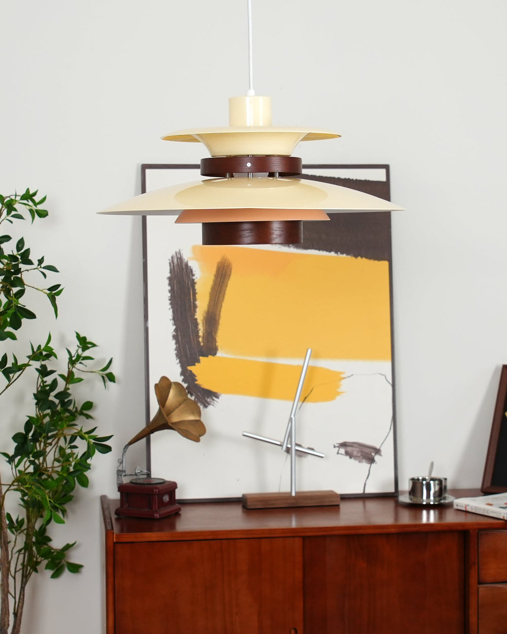 Mercero Wood & Metal Dome Pendant – Warm Oak Accent