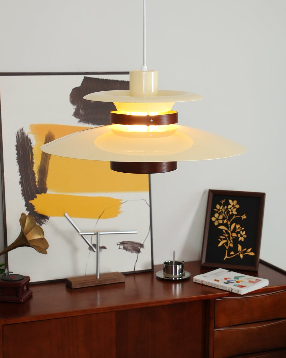 Mercero Wood & Metal Dome Pendant – Warm Oak Accent