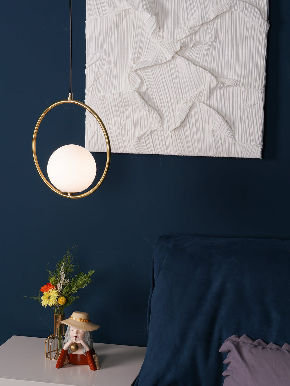 Loop Brass Pendant Light