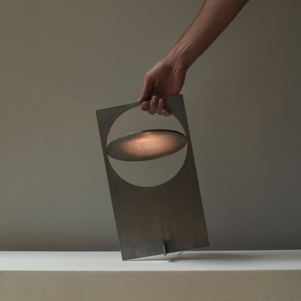 Axis Rotating Disc Table Lamp