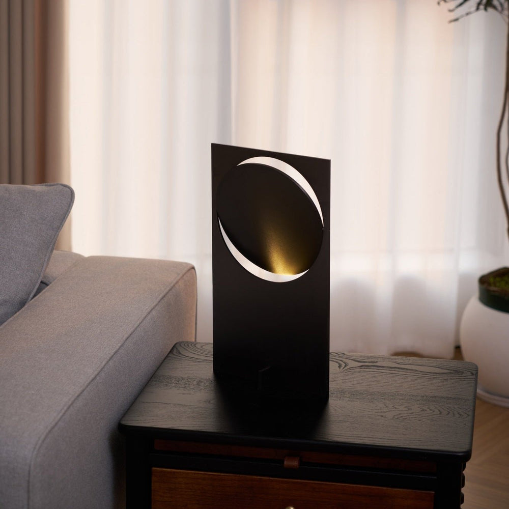 Axis Rotating Disc Table Lamp