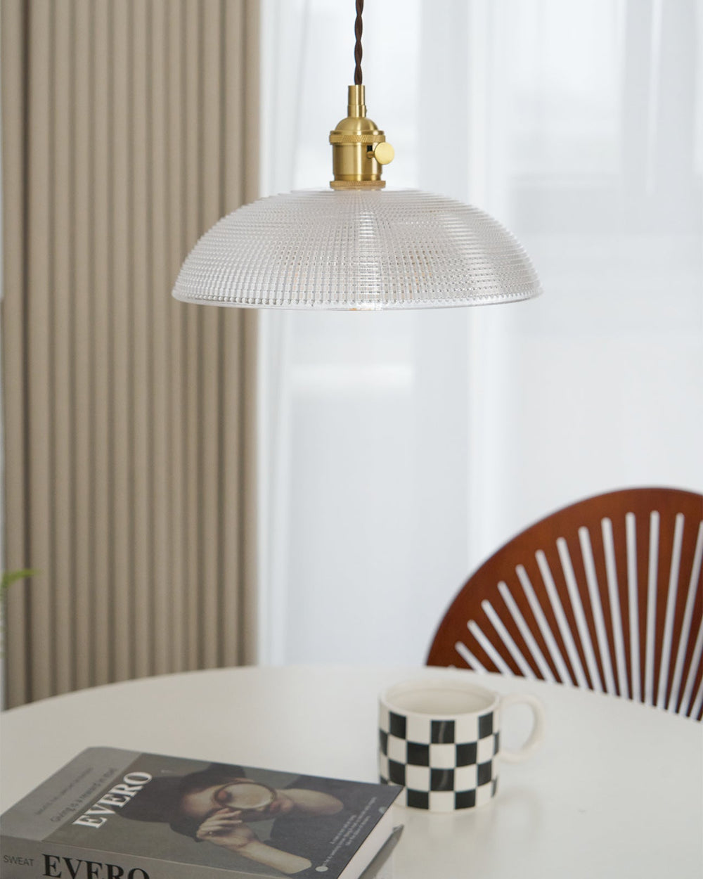 Ribbed Spiral Glass Ceiling Pendant – Polished Brass Dome