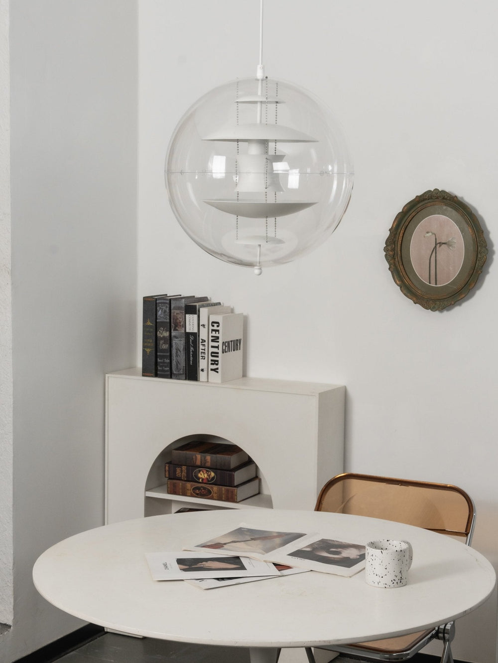 Round Sphere Pendant Lamp – Globe Glass Ceiling Light