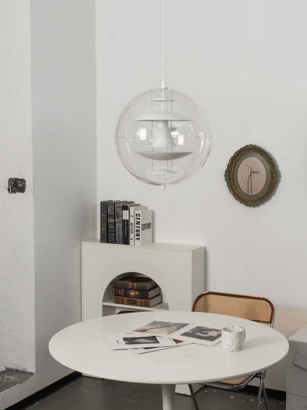Round Sphere Pendant Lamp – Globe Glass Ceiling Light