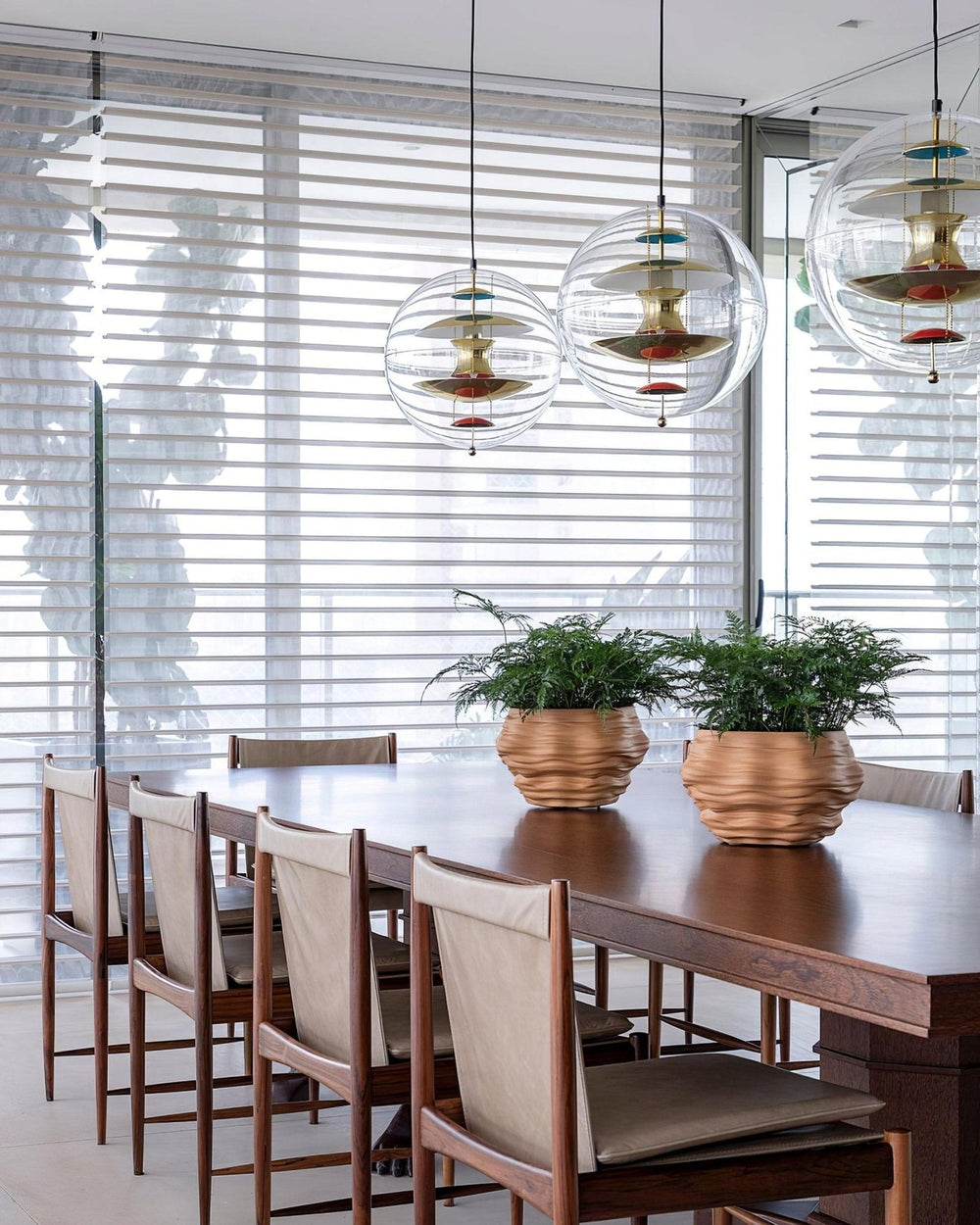 Round Sphere Pendant Lamp – Globe Glass Ceiling Light