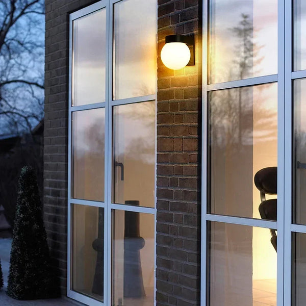 HaloSphere Outdoor Wall Light