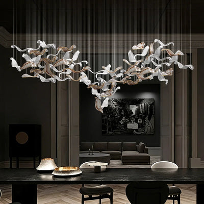 Kaiya Fluid Glass Wave Kroonluchter – Luxe handgevormde sculpturale hanglamp voor eet- en keukeneilanden