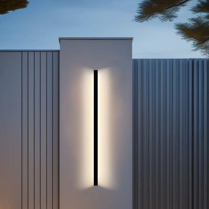 Arcle Linear Outdoor Wall Light – Modern Architectural LED Sconce
