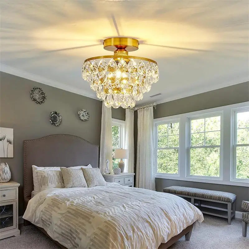 Aveline Französischer Regency Kristall Kronleuchter – Luxus Gold Semi-Flush Mount Deckenleuchte