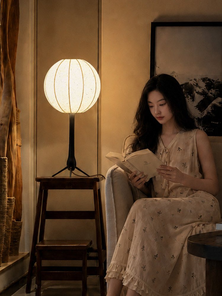 Silk Lantern Table Lamp