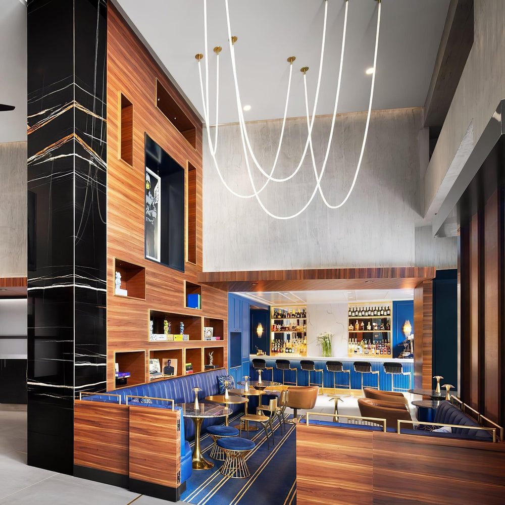 Flexible Curve Pendant Lamp – Adjustable Modern Ceiling Light