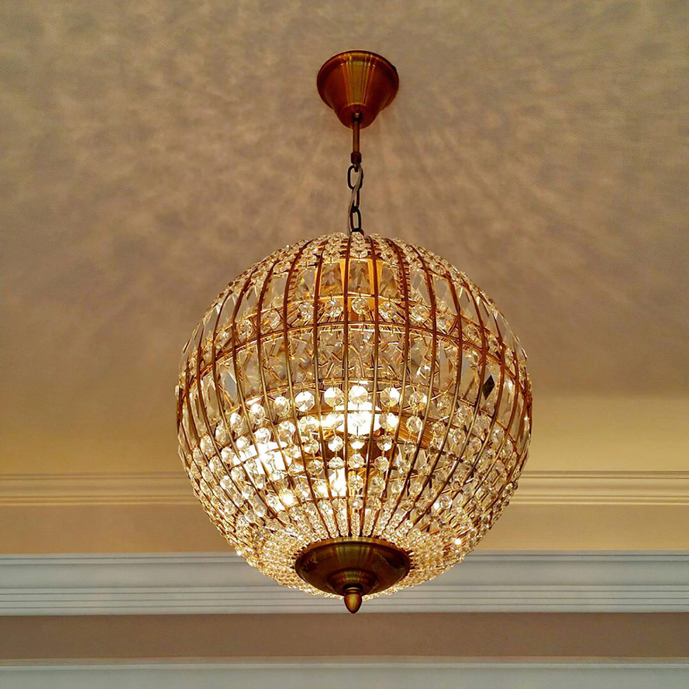 Traditional Gold Globe Chandelier – Classic Brass Silhouette