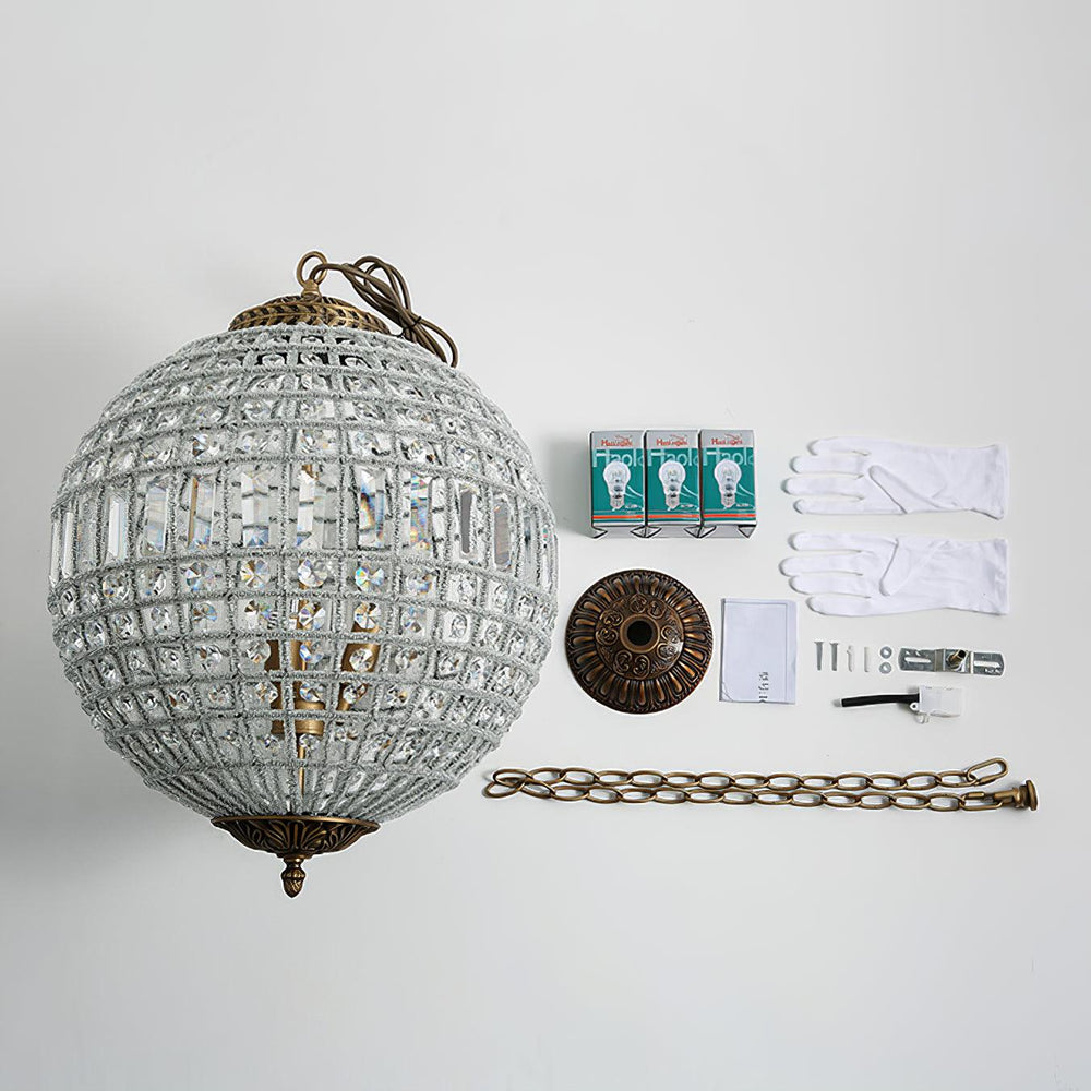 Traditional Gold Globe Chandelier – Classic Brass Silhouette