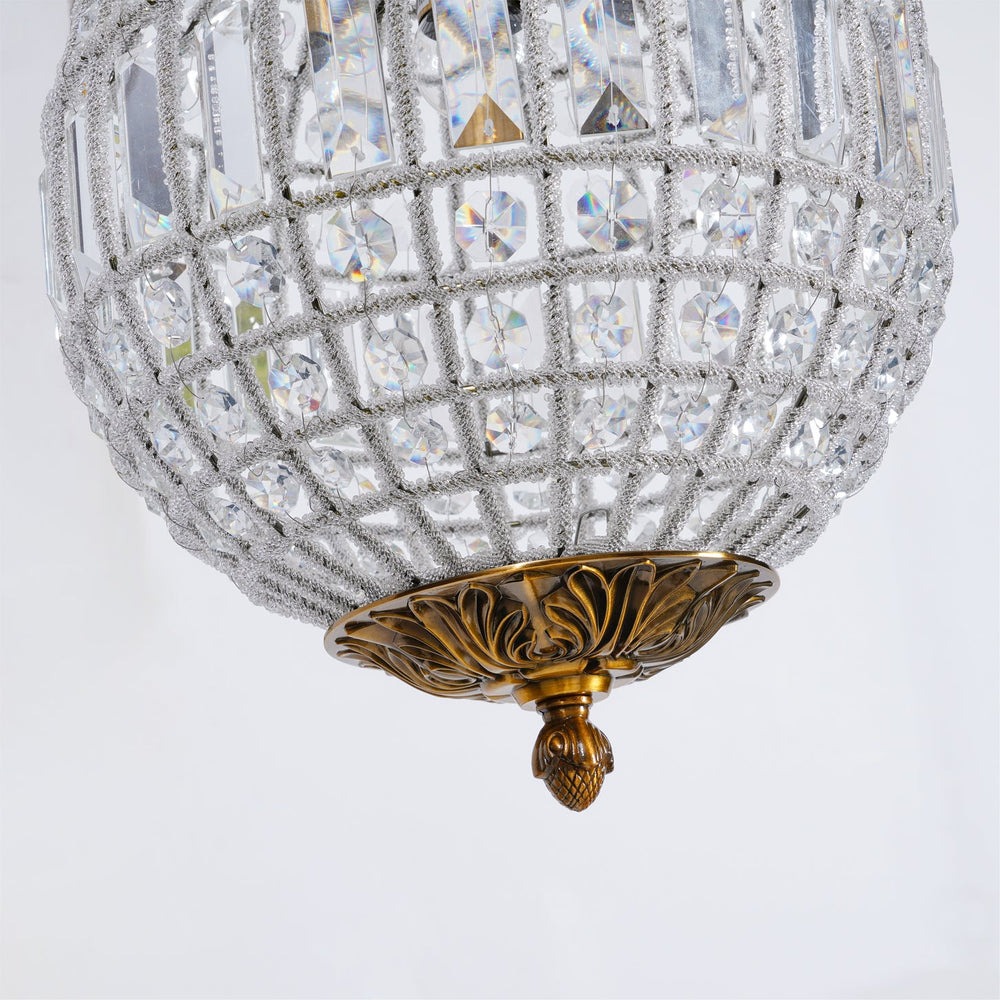 Traditional Gold Globe Chandelier – Classic Brass Silhouette
