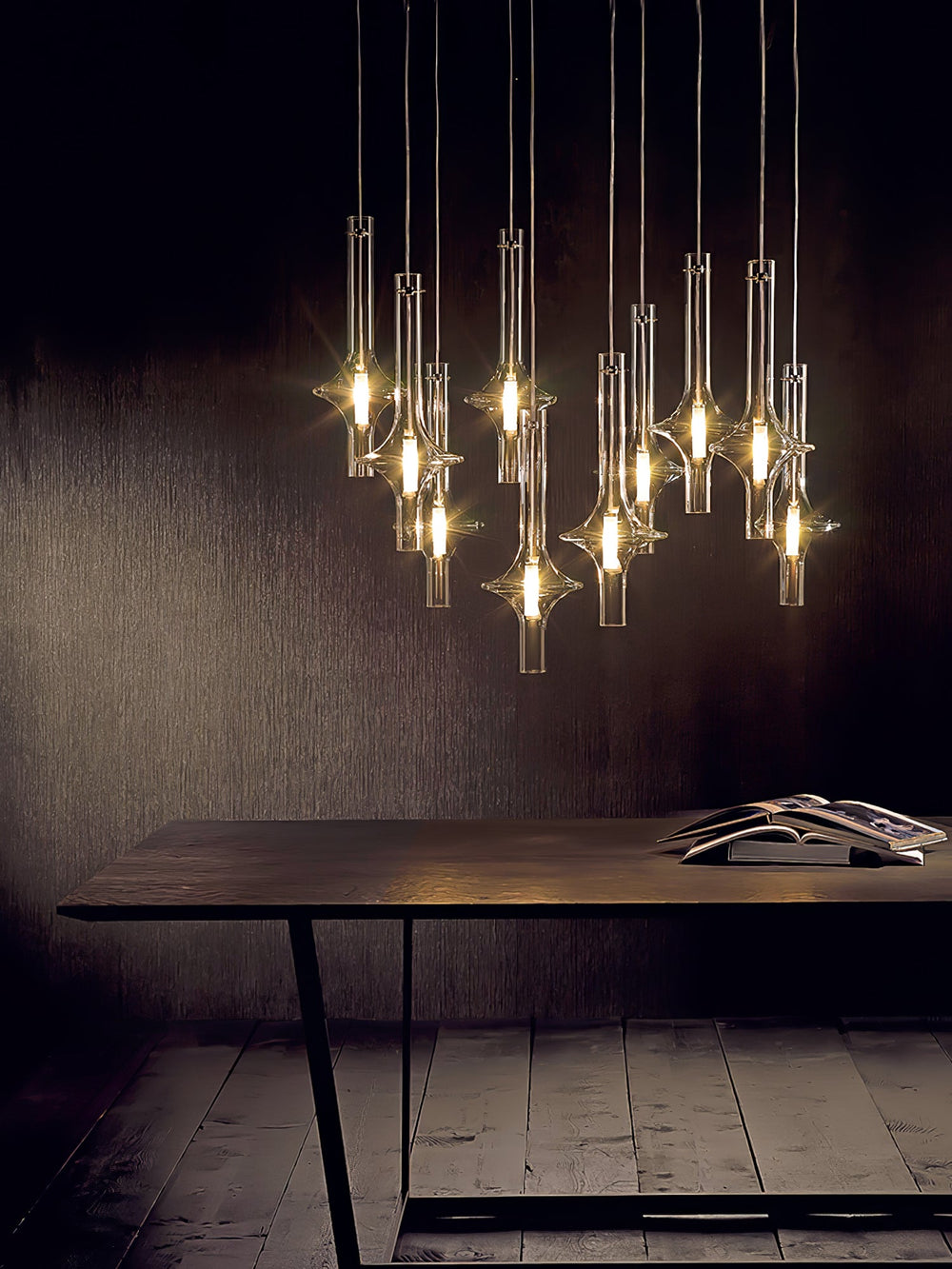 Wonder Glass Globe Suspension Lamp – Gold & Black Multi-Head